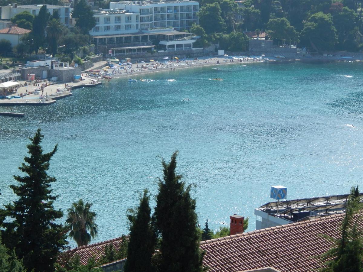 Apartments Lucija دوبروفينك الغرفة الصورة