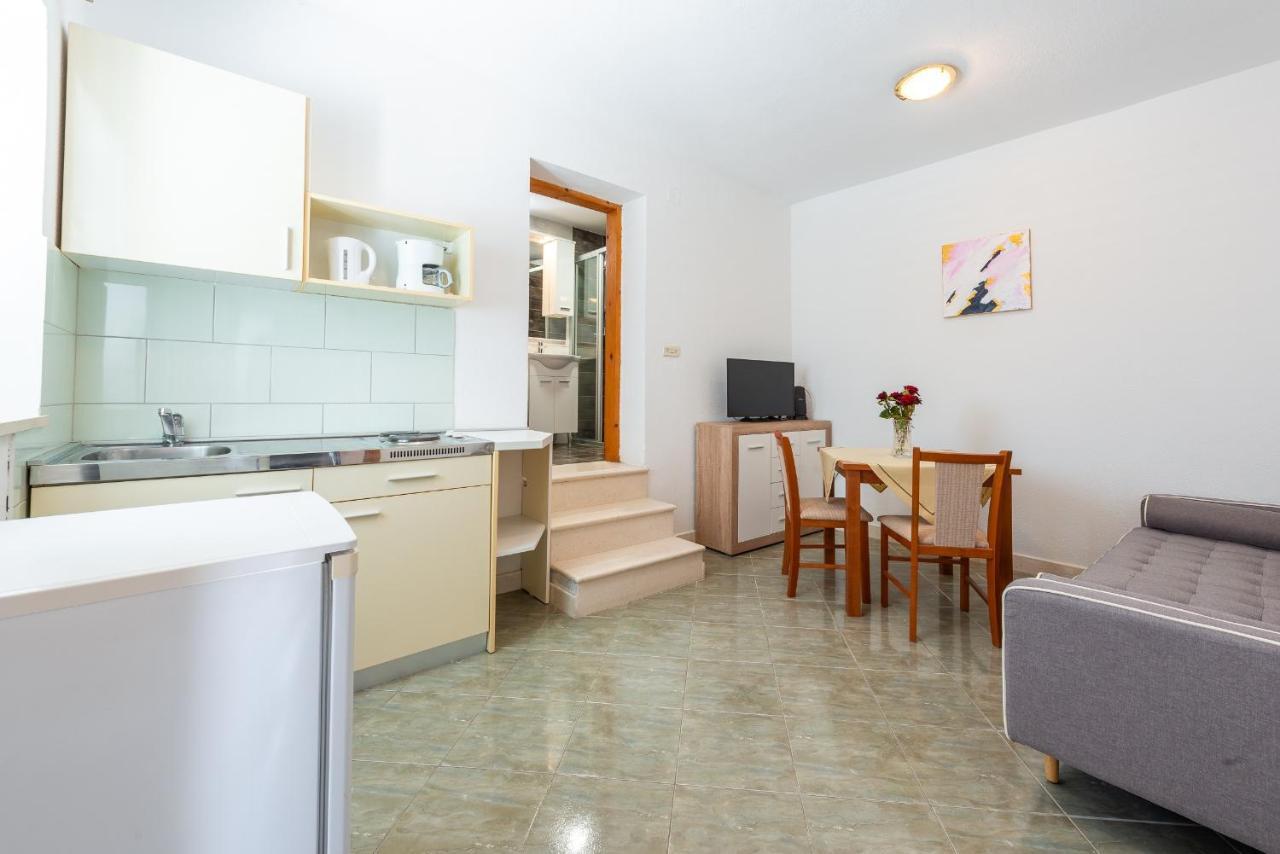 Apartments Lucija دوبروفينك الغرفة الصورة