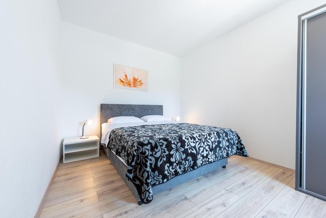 Apartments Lucija دوبروفينك الغرفة الصورة